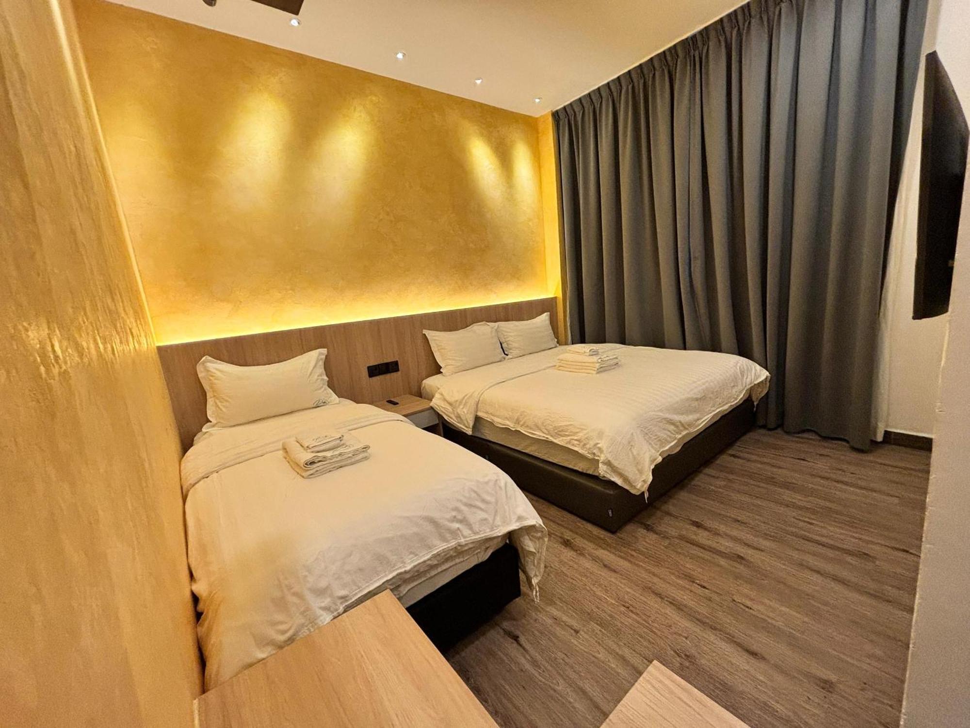Red'S Hotel Bintulu Buitenkant foto